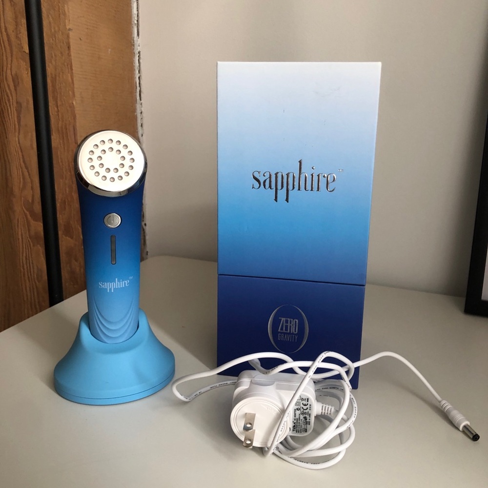 Zero Gravity Acne Blue Light Device - Derm Recommended